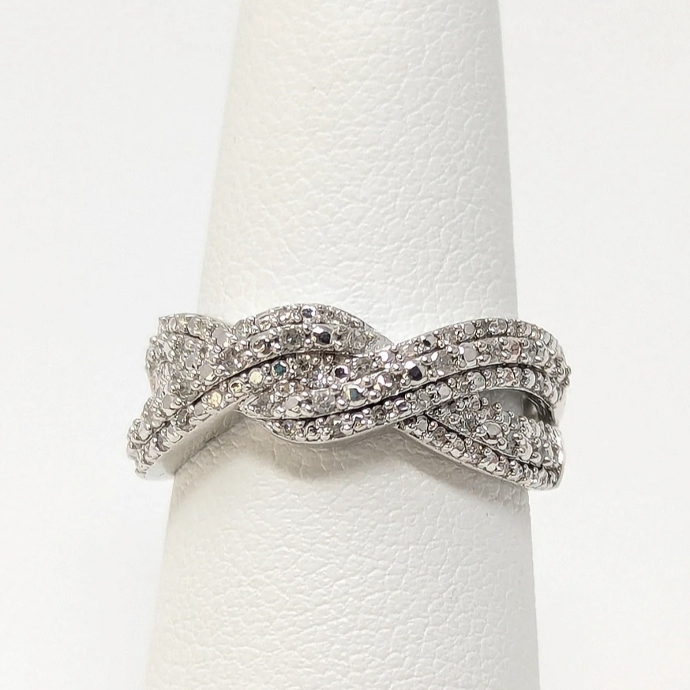 Sterling Silver 925 Twist Ring Band With Diamond Chips Size 5 - Picture 6 of 7